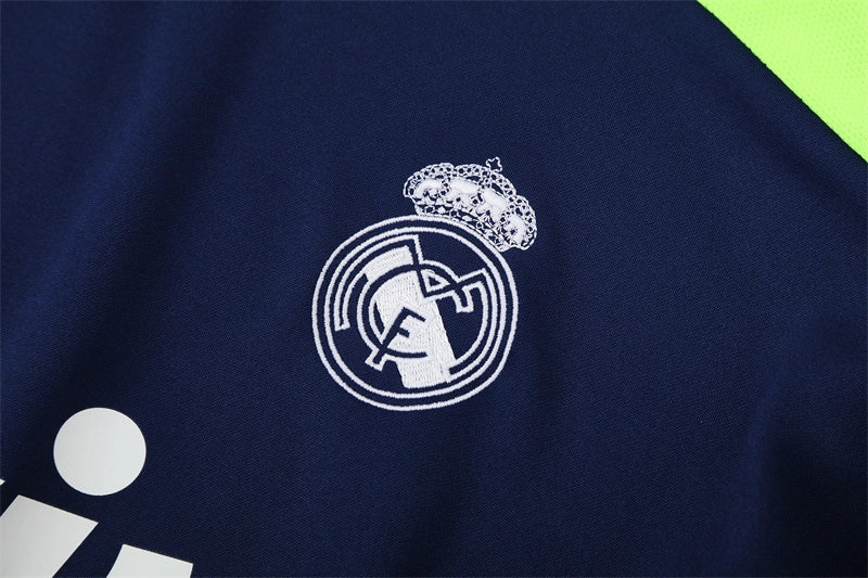 Real Madrid Manga Larga Entrenamiento suit 2012-13 Retro