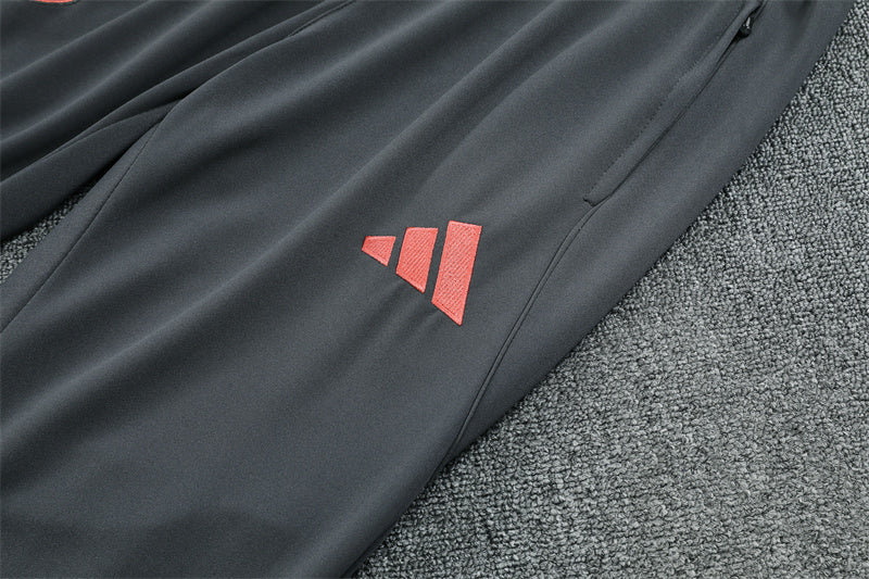 Entrenamiento Suit Bayern De Munique 25/26 - Invierno