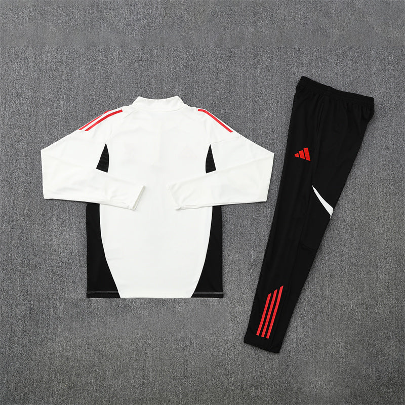 Entrenamiento Suit Liverpool 25/26 White - Invierno