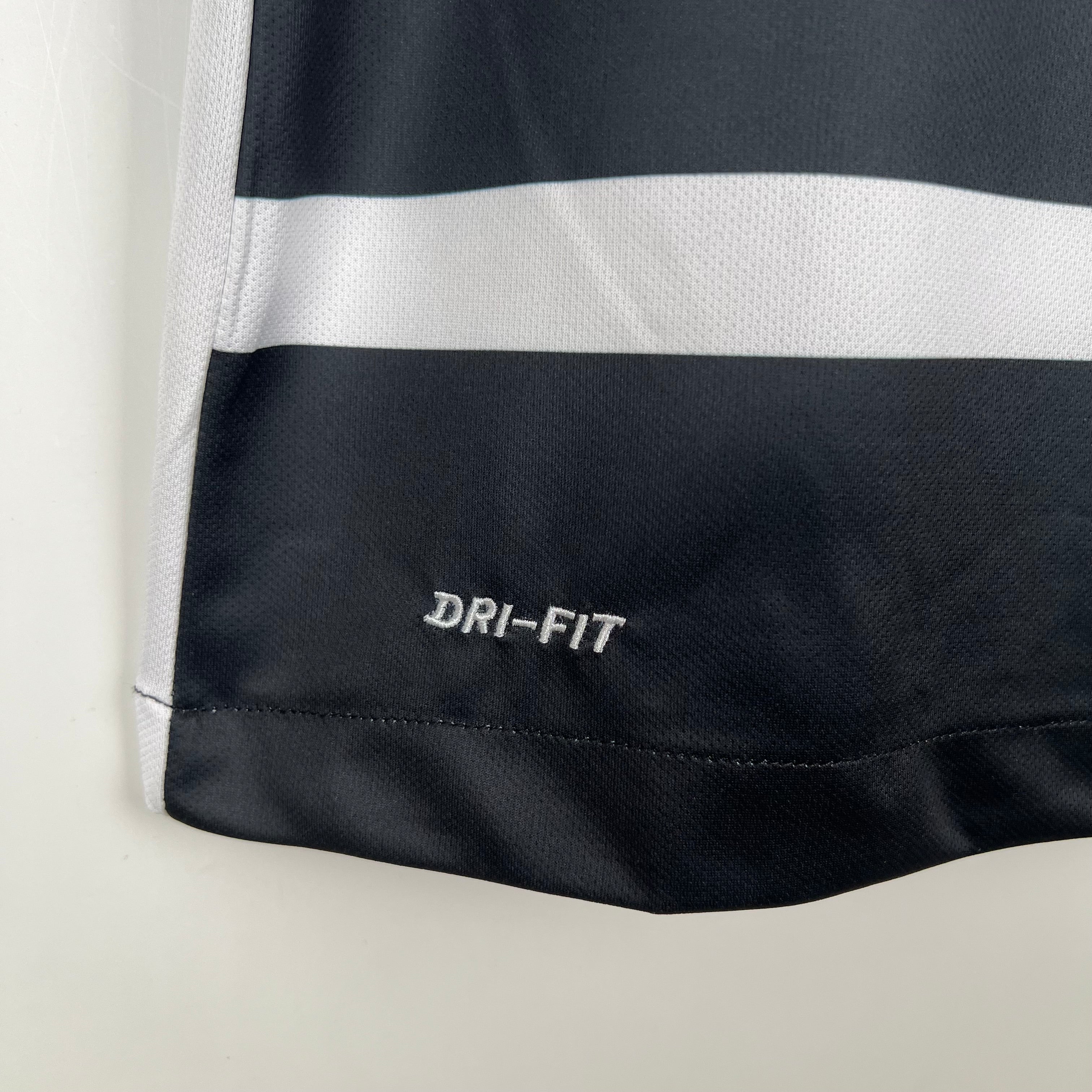 Camiseta Corinthians Retrô 15/16