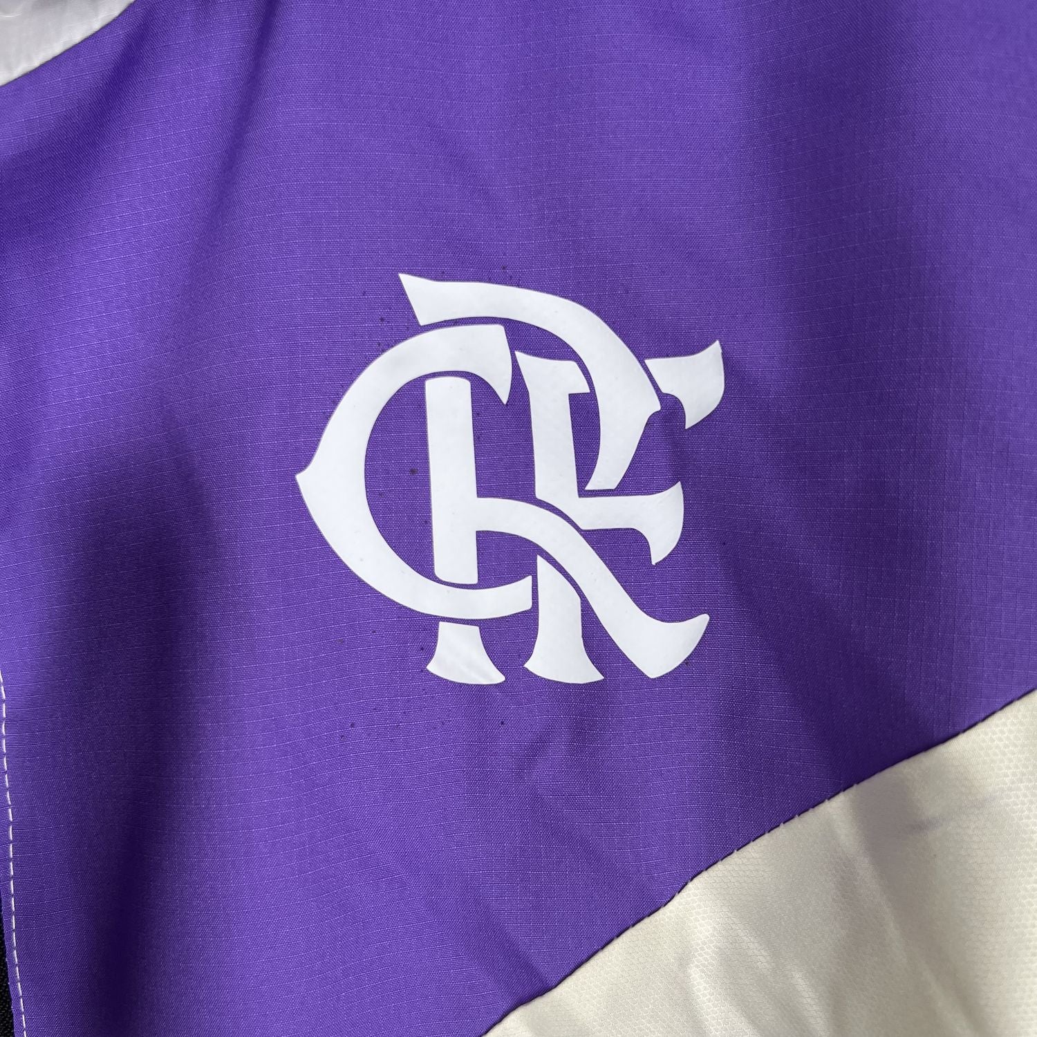 Cortavientos Flamengo - Roxo e Branco