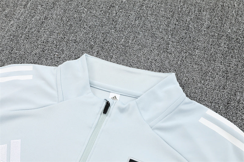 Entrenamiento Suit Japón 25/26 - Invierno