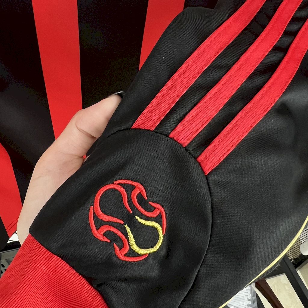 Camiseta Milan Manga Larga l Retro 2006/07