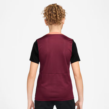 Niño Corinthians Entrenamiento