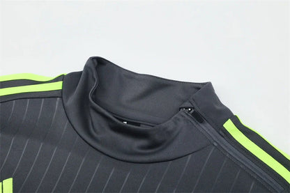 Real Madrid Manga Larga Entrenamiento suit 2015-16 Retro