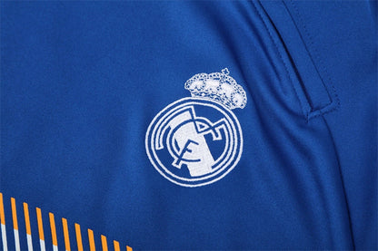 Real Madrid Manga Larga Entrenamiento suit 2013-14 Retro