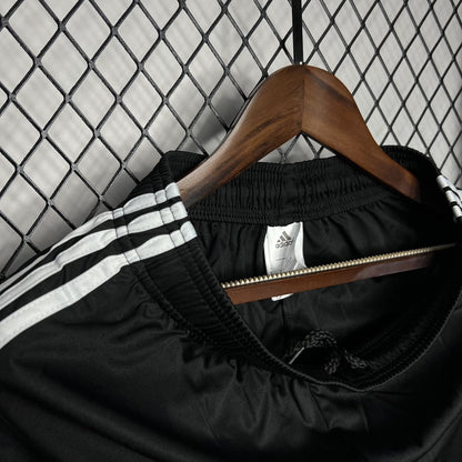 Pantalón Corto Colo Colo 2024/25 Primera Equipación