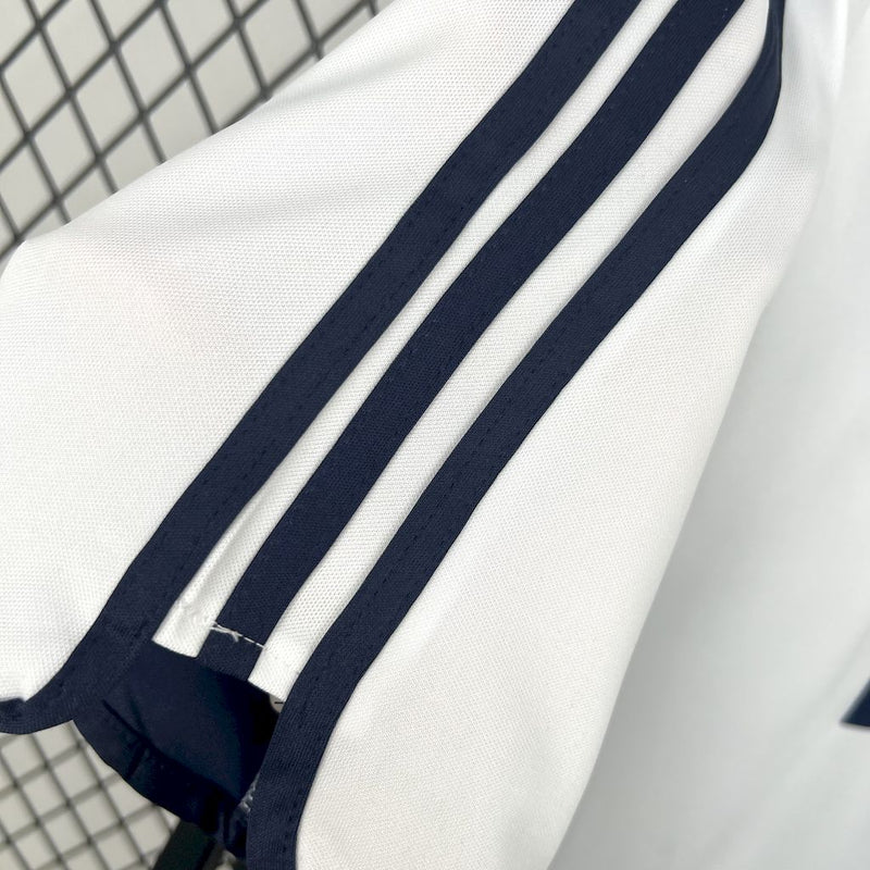 Jersey do Real Madrid Retrô 2000/01 Home