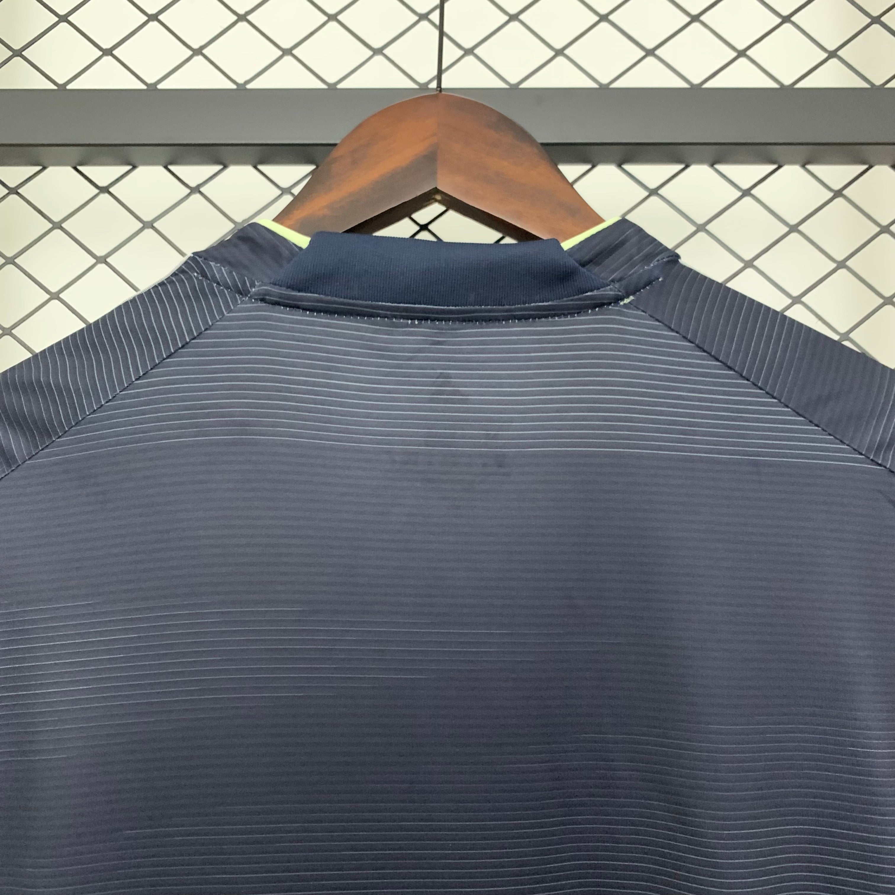 Camiseta Real Madrid 25/26 Segunda Equipación