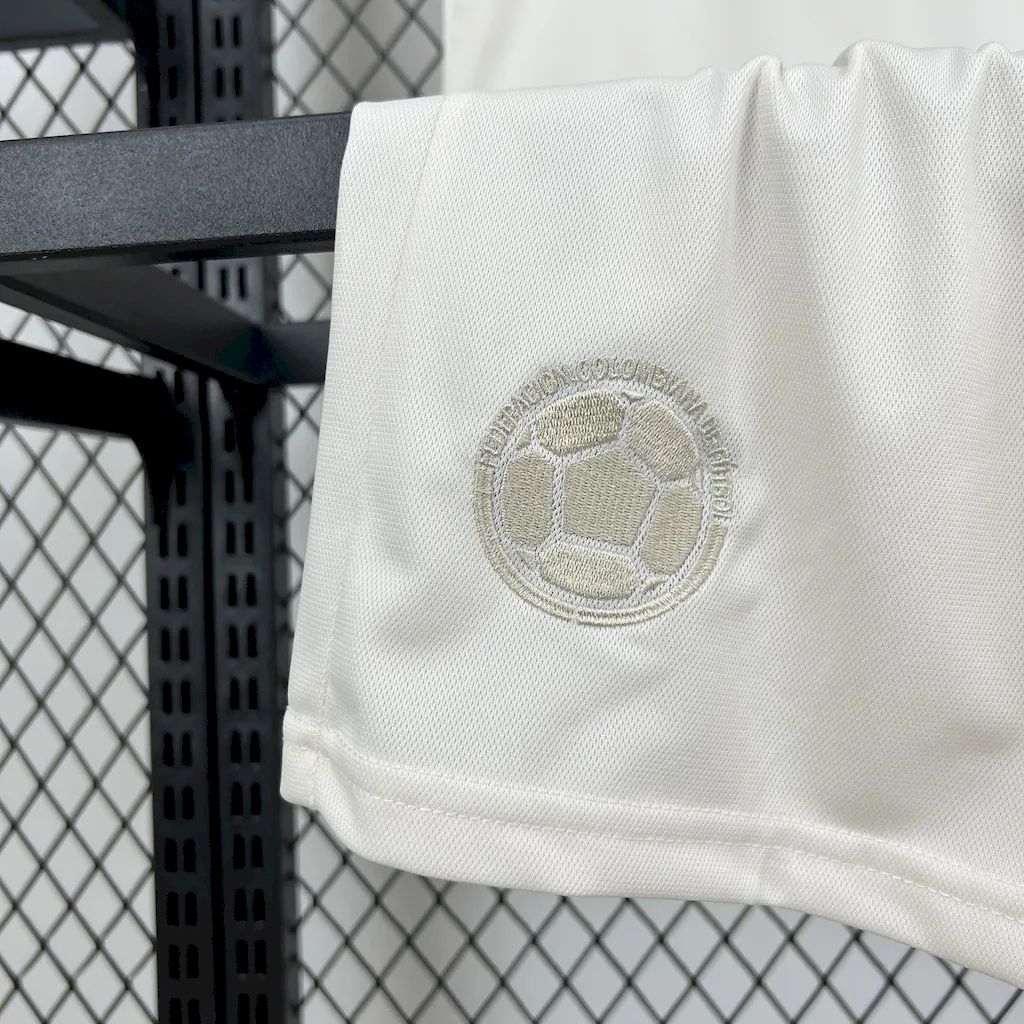 Niño Colômbia 100th Aniversario 24/25