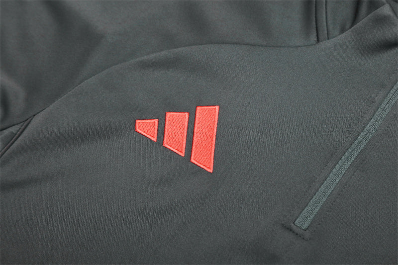 Entrenamiento Suit Bayern De Munique 25/26 Gray - Invierno