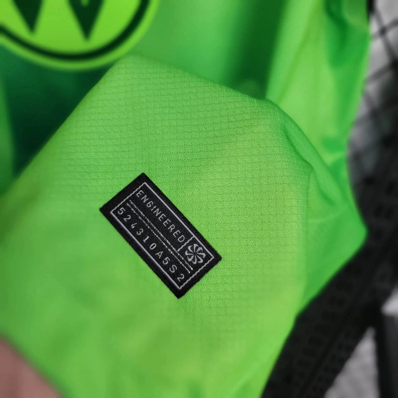 Camiseta Feminina Wolfsburg 24/25 Home