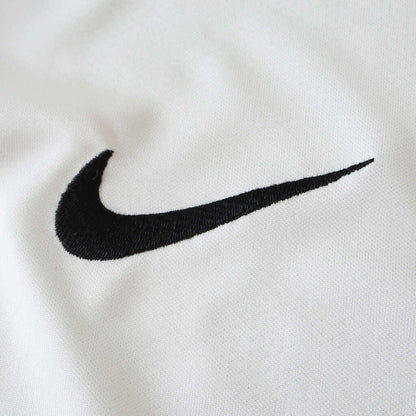 Camiseta Feminina Eintracht Frankfurt 24/25 Primera Equipación