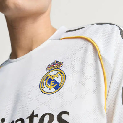 Camiseta Real Madrid Primera Equipación Versión Jugador 25/26
