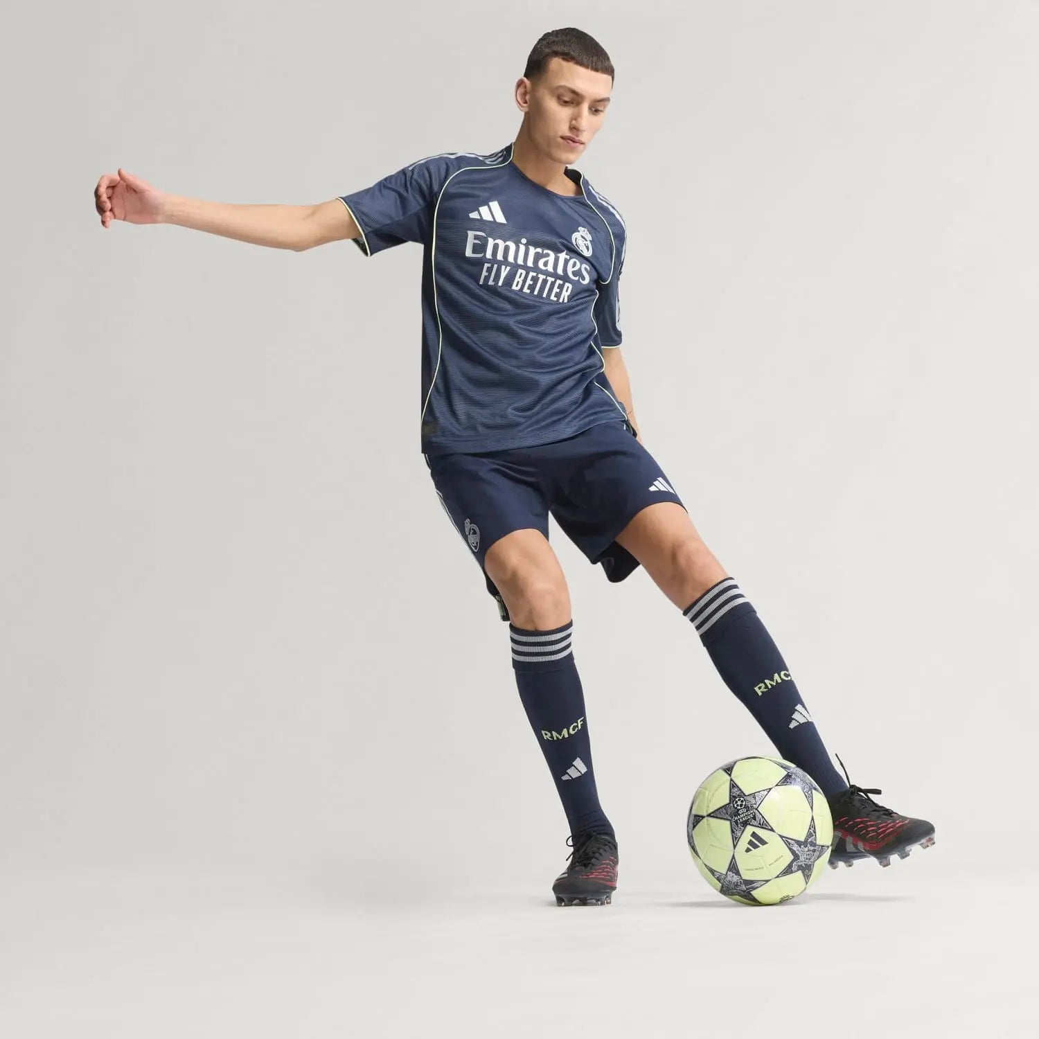 Camiseta Real Madrid Segunda Equipación Versión Jugador 25/26 - Azul