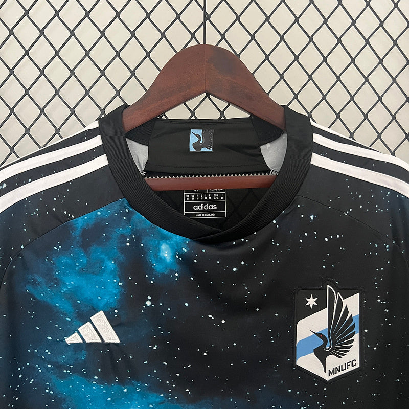 Camiseta 24∕25 Minnesota Home