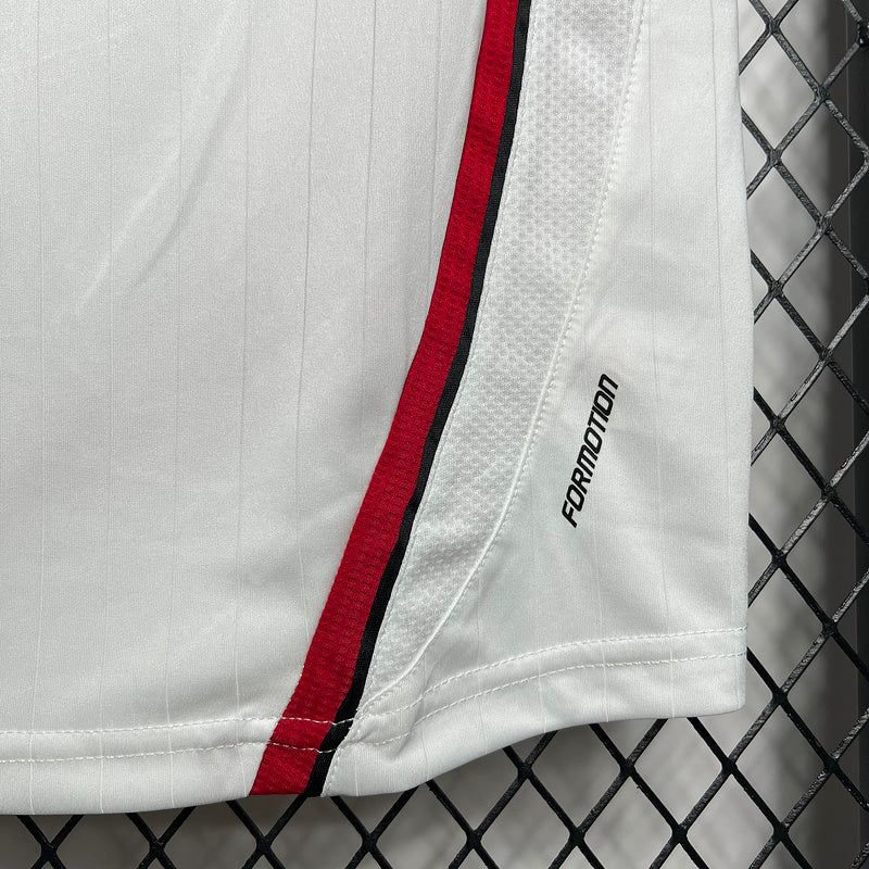 Camiseta Milan ll Retro 2006/07