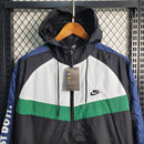 Windbreaker Nike