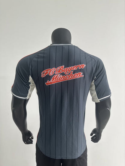 Camiseta Bayern 25/26 Versión Jugador US Pack