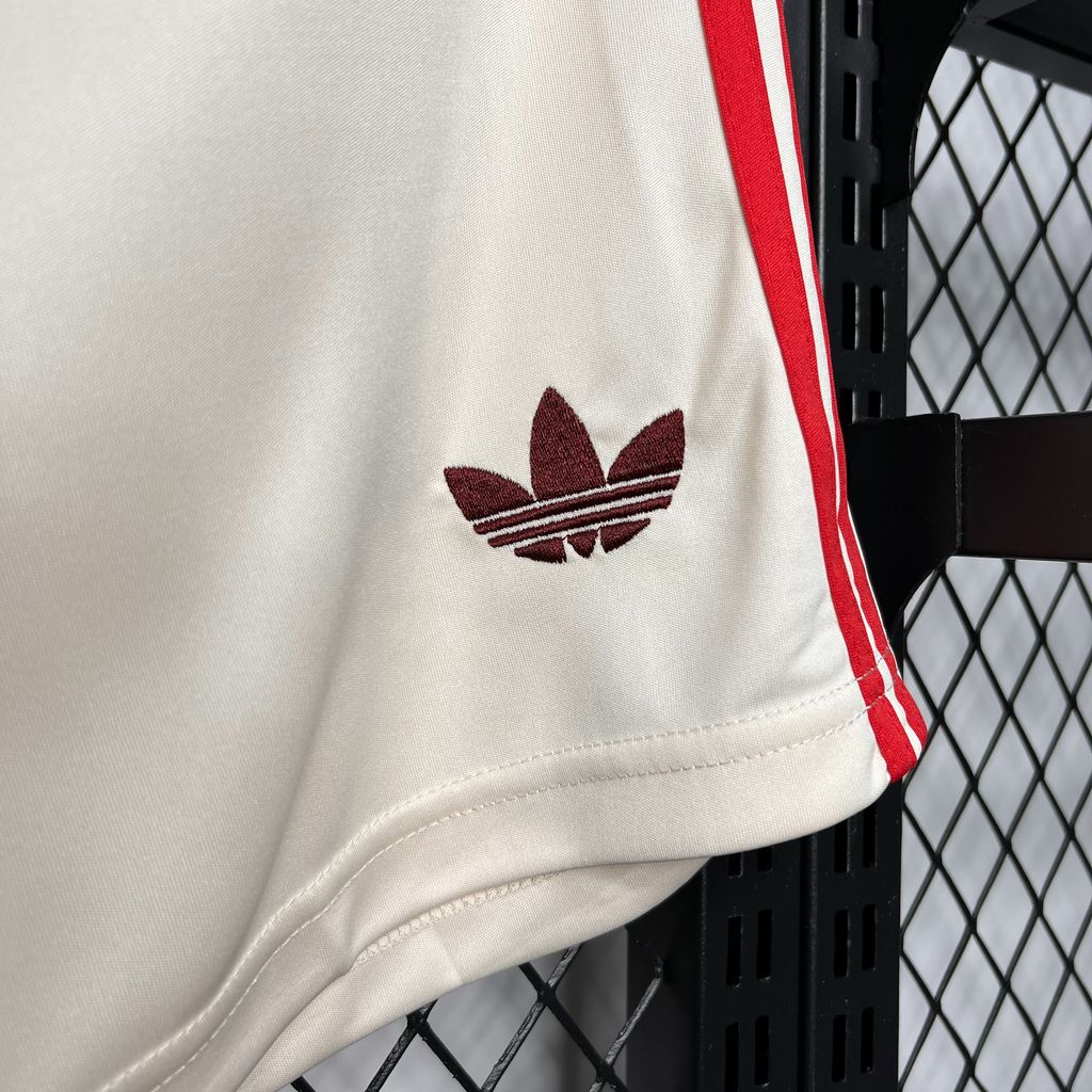 Pantalón Corto Bayern Munich 2024/25 Tercera Equipación