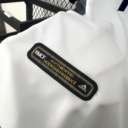 Camiseta do Real Madrid Retrô 2000/01 Primera Equipación