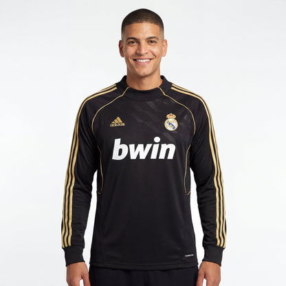 Real Madrid Manga Larga Entrenamiento suit 2011-12  Retro